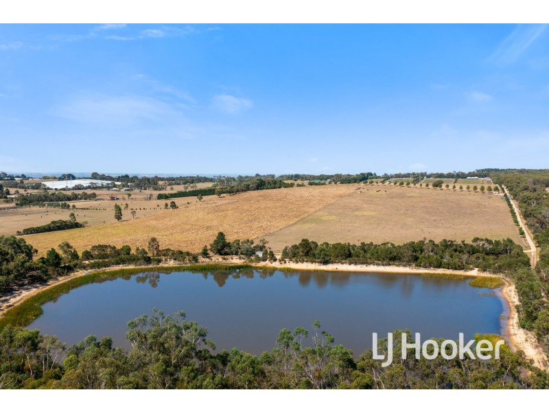 2775 Princes Highway, Garfield North VIC 3814
