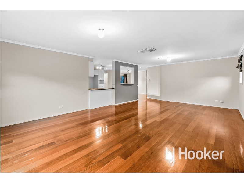 52 Shearwater Drive, Pakenham VIC 3810