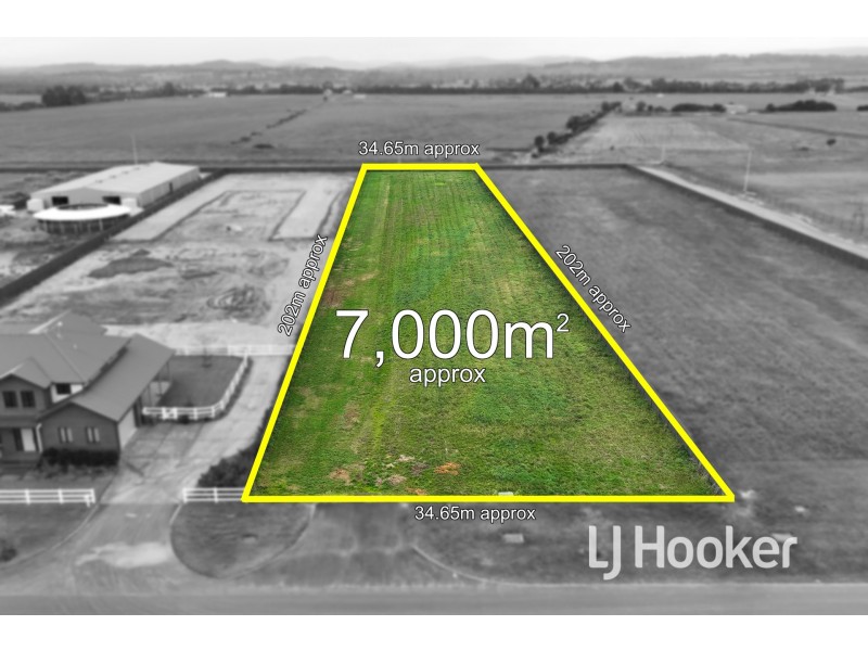 15 Knights Court, Tynong VIC 3813