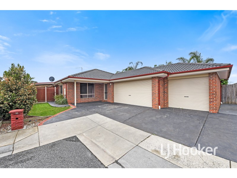 10 Cerreto Mews, Pakenham VIC 3810