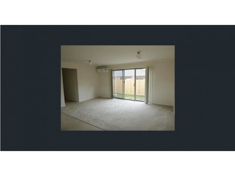 7/9 Shakespeare Court, Drouin VIC 3818