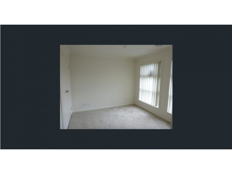 7/9 Shakespeare Court, Drouin VIC 3818