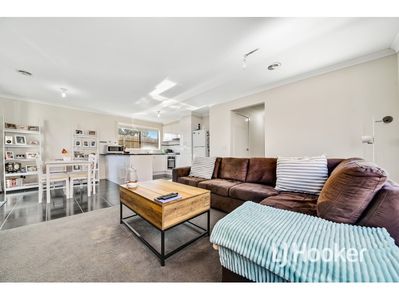 10/5 Melissa Way, Pakenham VIC 3810