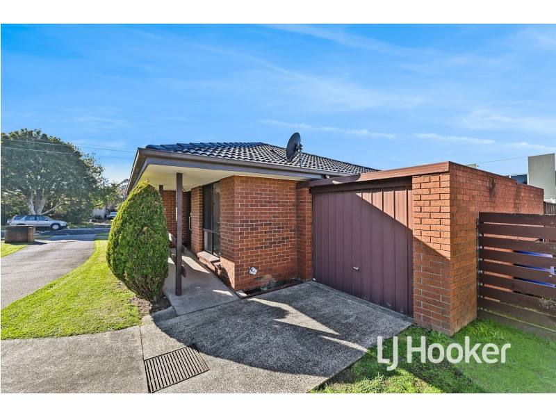 1/25 James Street, Pakenham VIC 3810