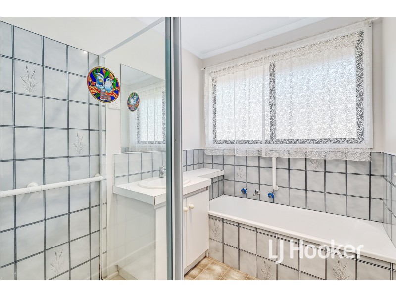 1/25 James Street, Pakenham VIC 3810