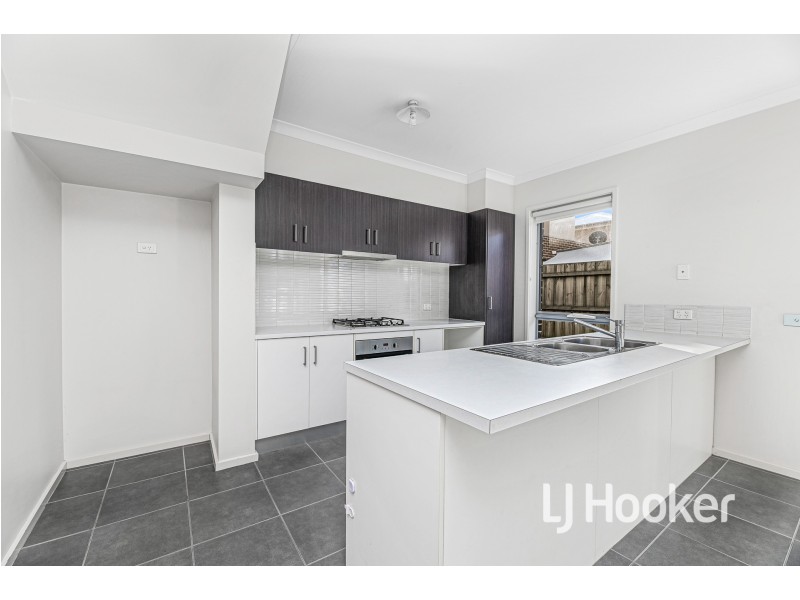 182A Princes Highway, Pakenham VIC 3810
