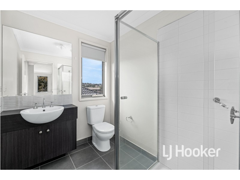 182A Princes Highway, Pakenham VIC 3810