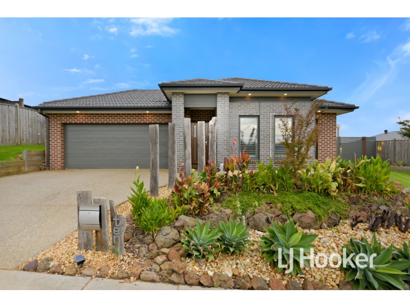 10 Bunyip Drive, Drouin VIC 3818