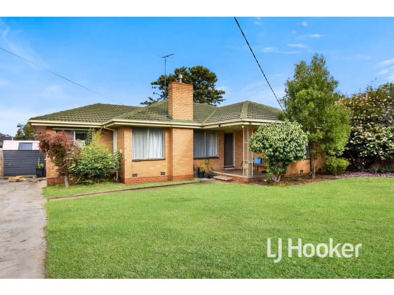 71 Princes Highway, Pakenham VIC 3810