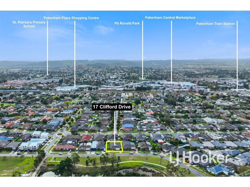17 Clifford Drive, Pakenham VIC 3810
