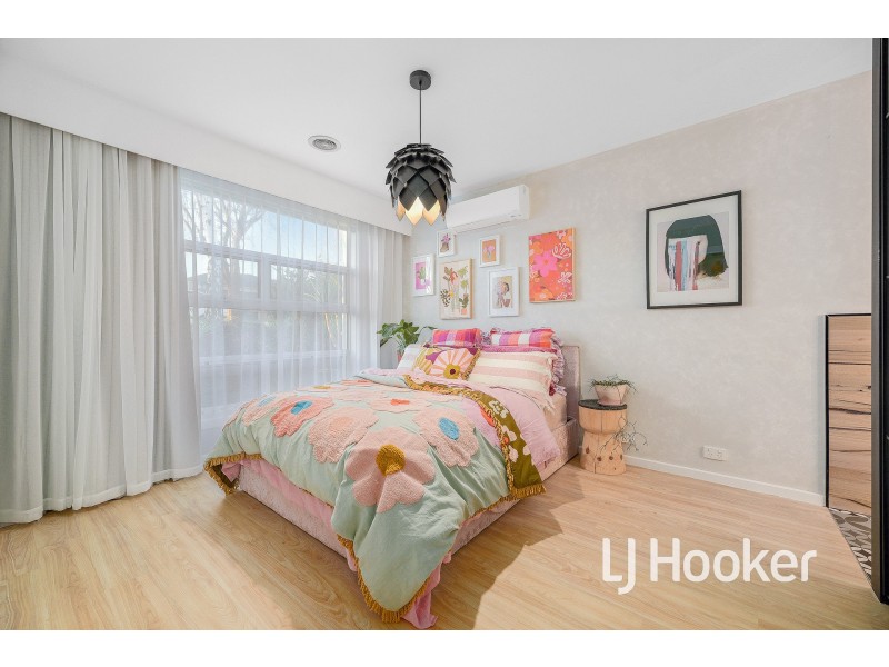 22 Kimberley Grove, Pakenham VIC 3810