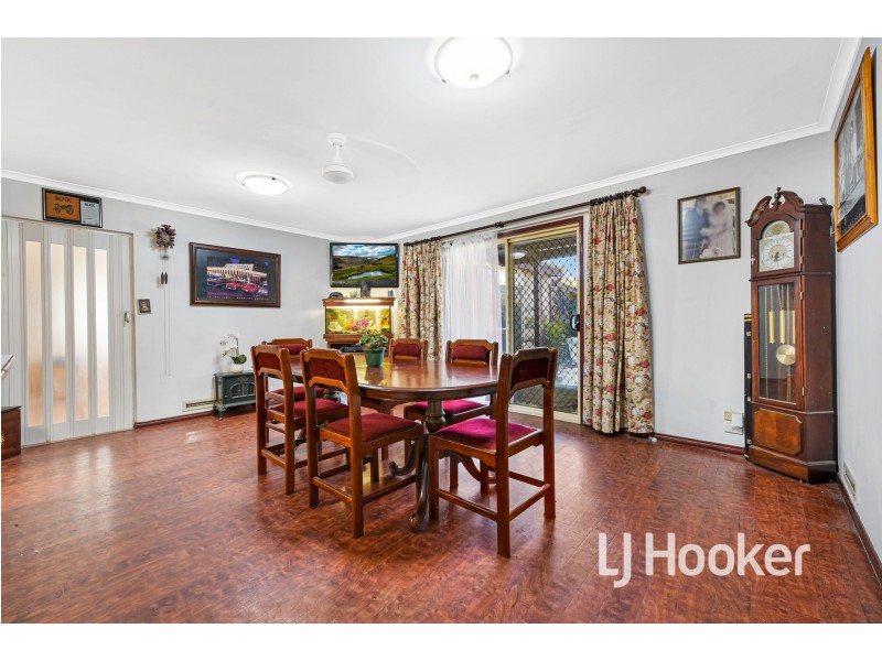 2 Forsyth Court, Cranbourne North VIC 3977