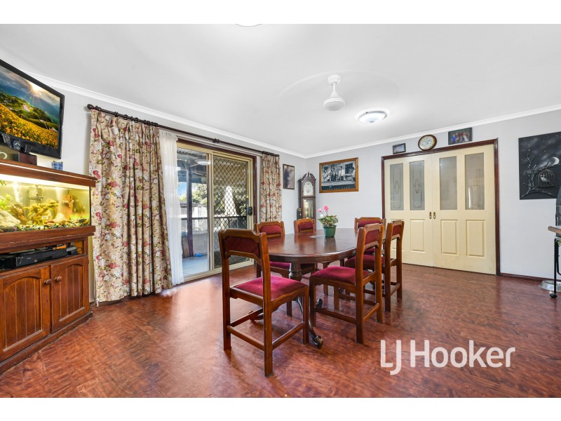 2 Forsyth Court, Cranbourne North VIC 3977