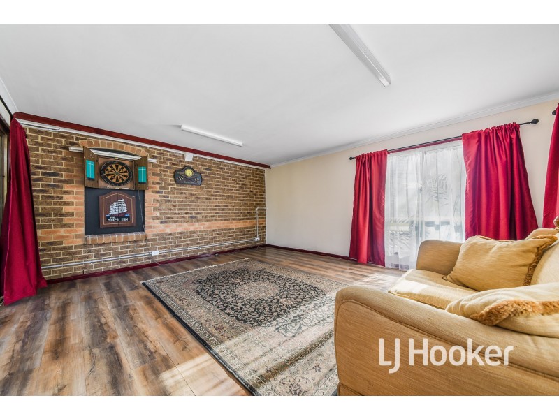 2 Forsyth Court, Cranbourne North VIC 3977