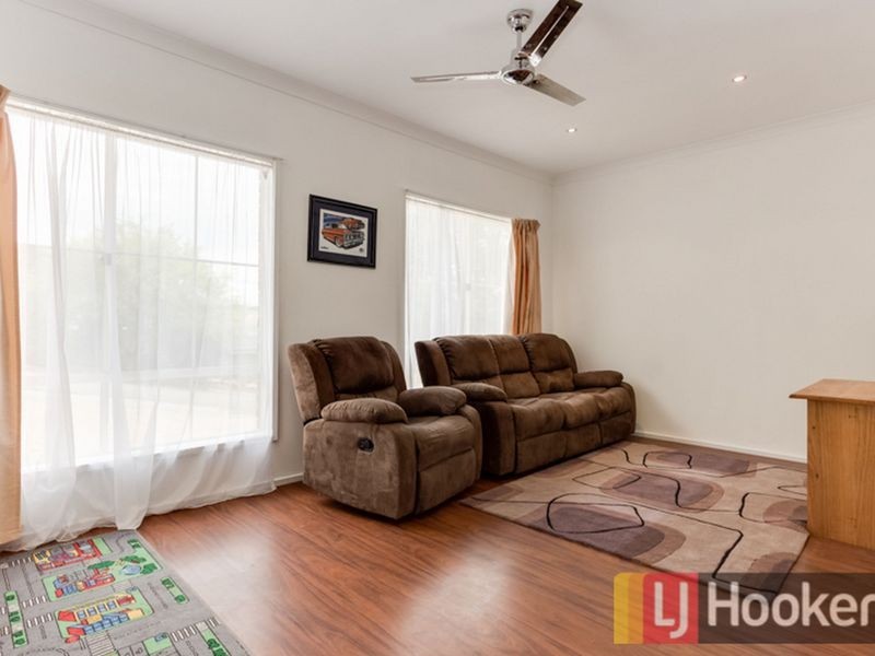 5 Breyleigh Drive, Pakenham VIC 3810