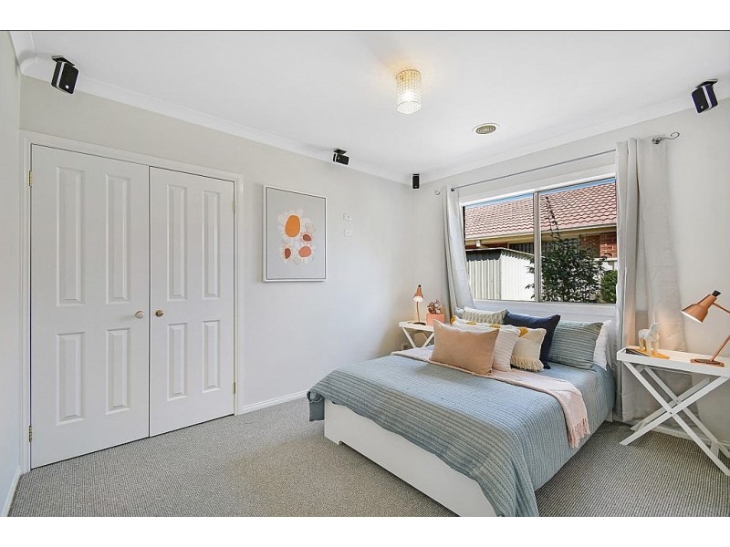 9 Iris Place, Pakenham VIC 3810