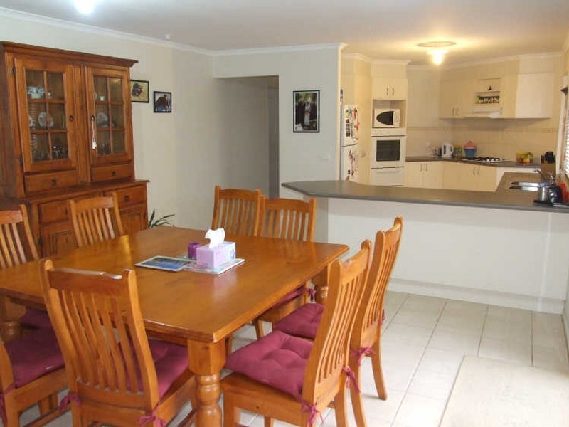 7 Sapphire Crescent, Pakenham VIC 3810