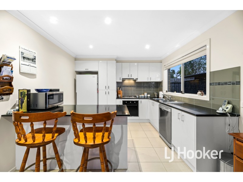 13 Premier Lane, Garfield VIC 3814