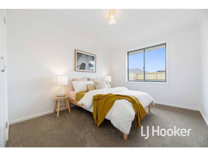 34 Gaudi Boulevard, Corinella VIC 3984