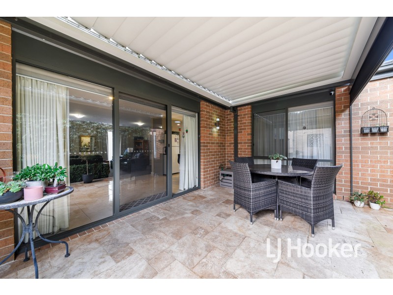 2/3 Anderson Street, Pakenham VIC 3810