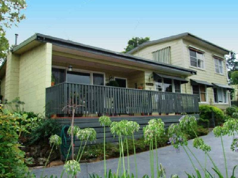 3 Gardenia Street, Pakenham VIC 3810