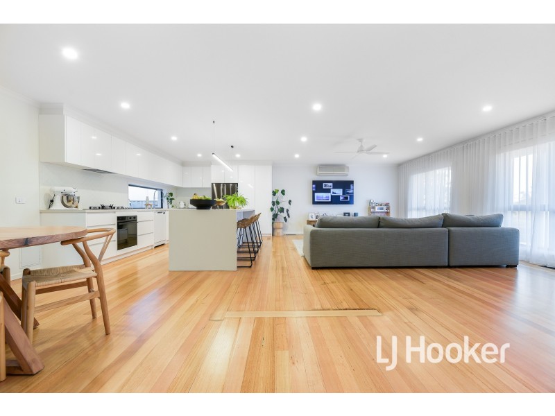 10-12 Browning Road, Nar Nar Goon VIC 3812