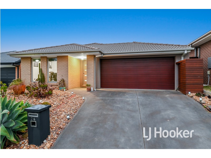 26 Constance Way, Pakenham VIC 3810