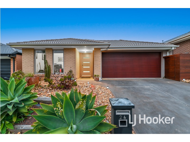 26 Constance Way, Pakenham VIC 3810