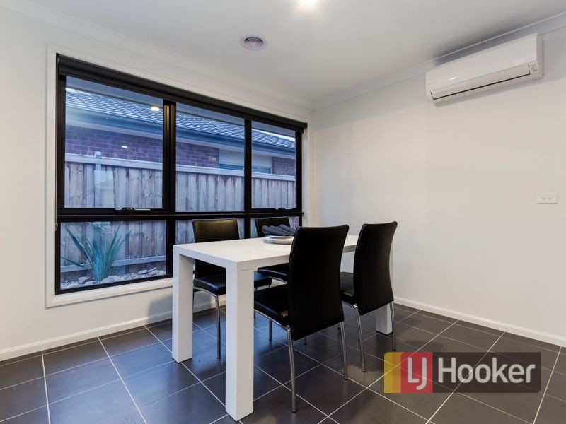 11 Verdant Avenue, Officer VIC 3809