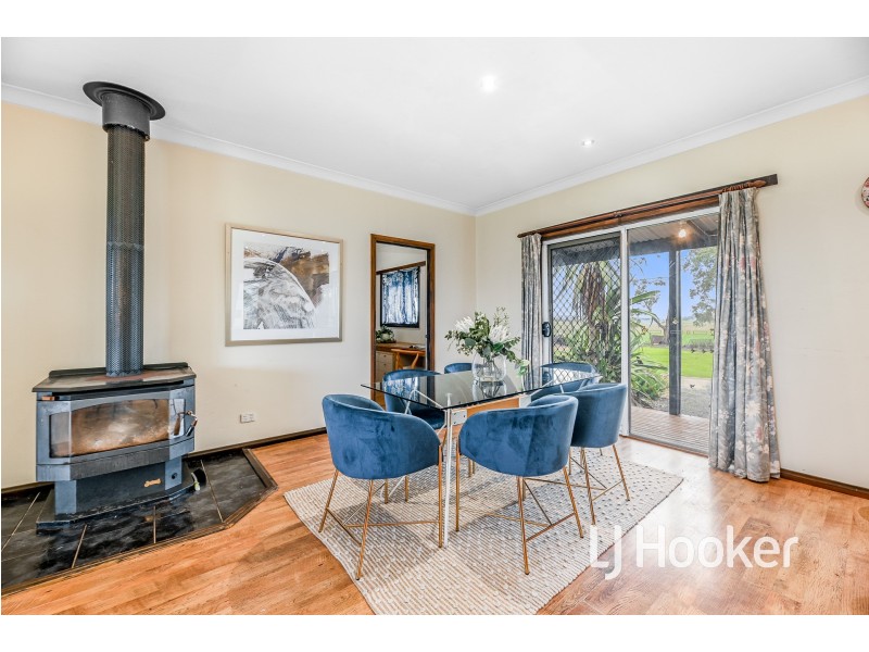 380 Lone Pine Road, Garfield VIC 3814