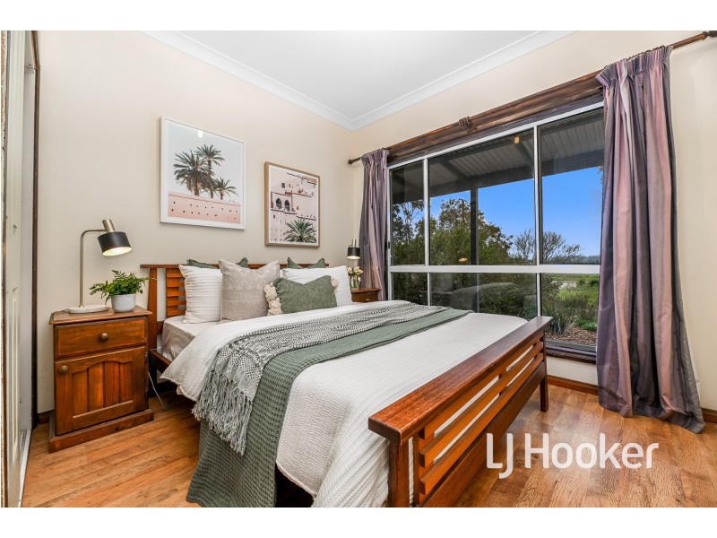 380 Lone Pine Road, Garfield VIC 3814