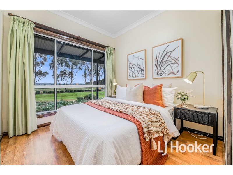 380 Lone Pine Road, Garfield VIC 3814