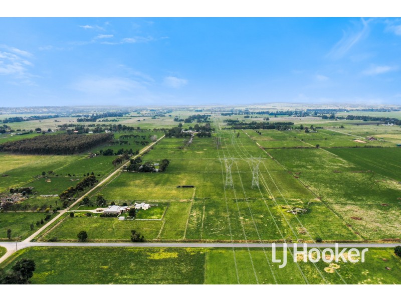 380 Lone Pine Road, Garfield VIC 3814