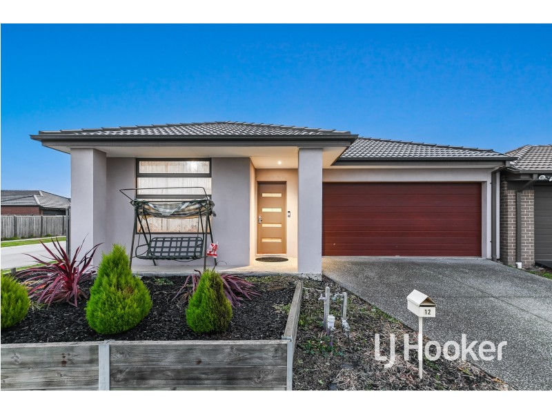 12 Hampstead Street, Pakenham VIC 3810