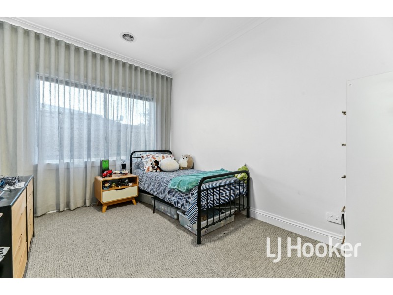 15 Home Road, Nar Nar Goon VIC 3812