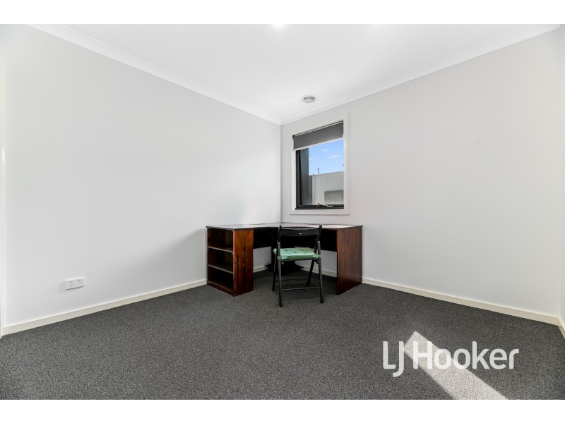 14 Kanuri Way, Pakenham VIC 3810