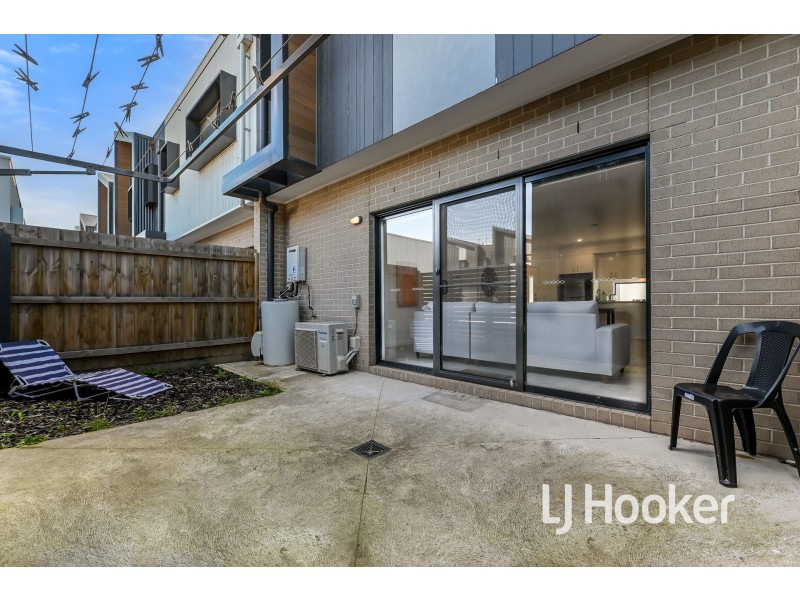 14 Kanuri Way, Pakenham VIC 3810