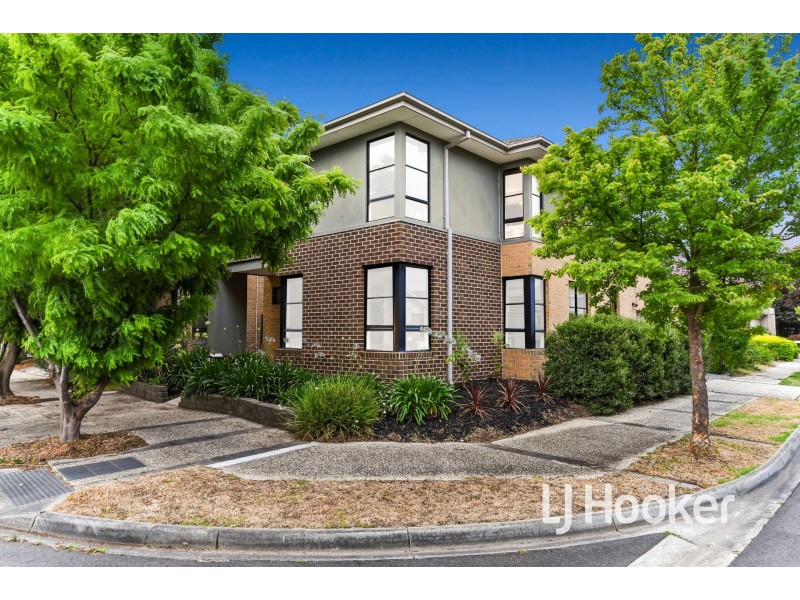 2 Harlesden Circuit, Pakenham VIC 3810