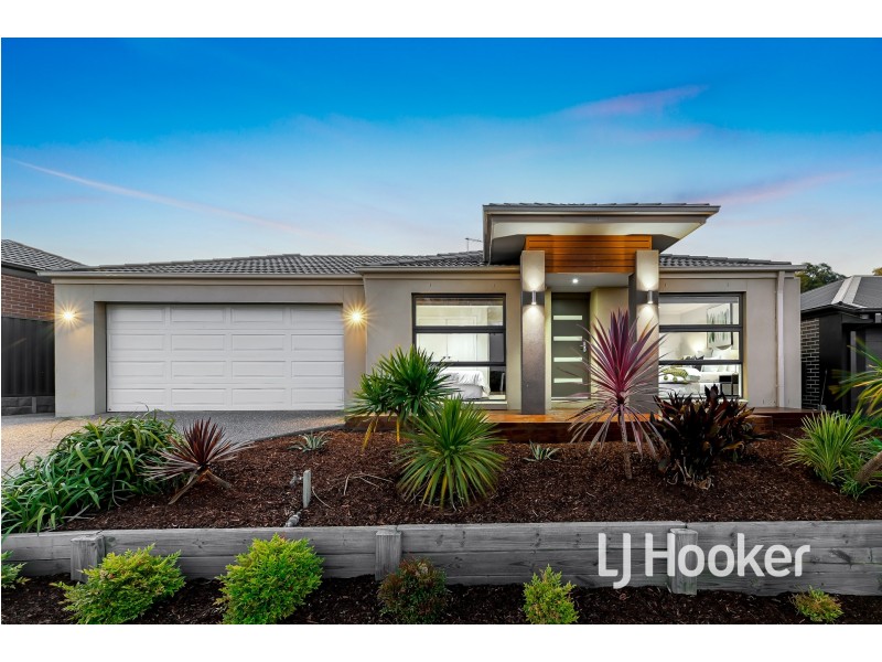36 Constance Way, Pakenham VIC 3810