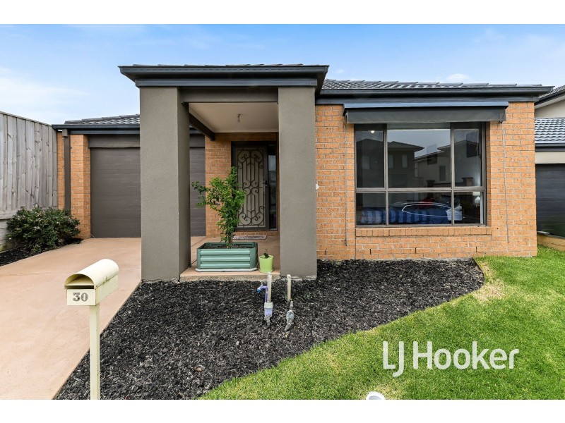 30 Jomon Way, Officer VIC 3809