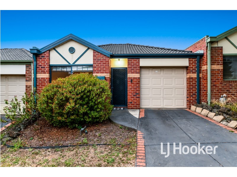 4 Manhattan Mews, Narre Warren VIC 3805