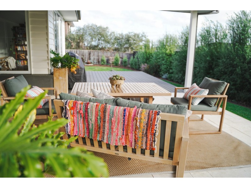 27 Landy Circuit, Pakenham VIC 3810