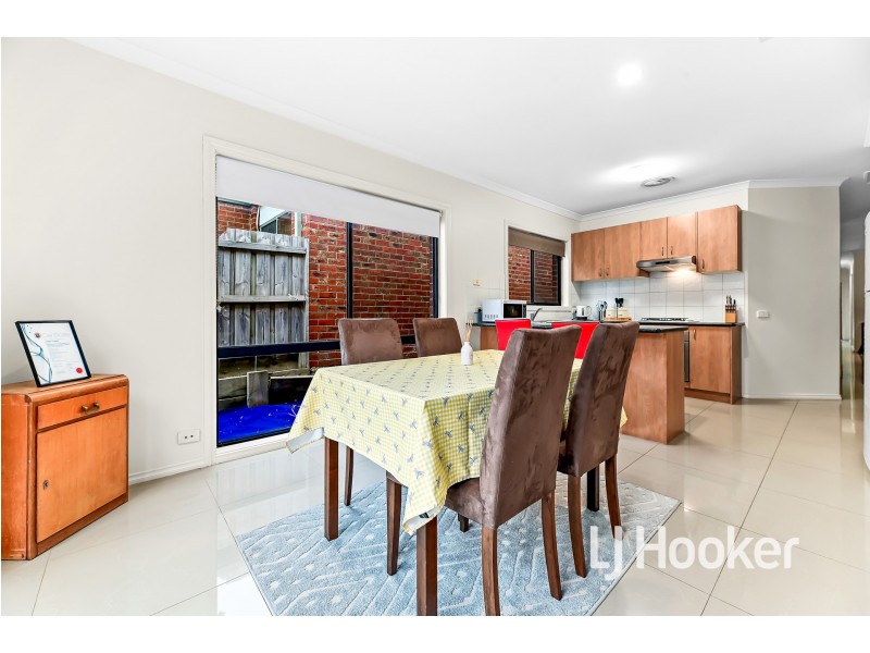4 Manhattan Mews, Narre Warren VIC 3805