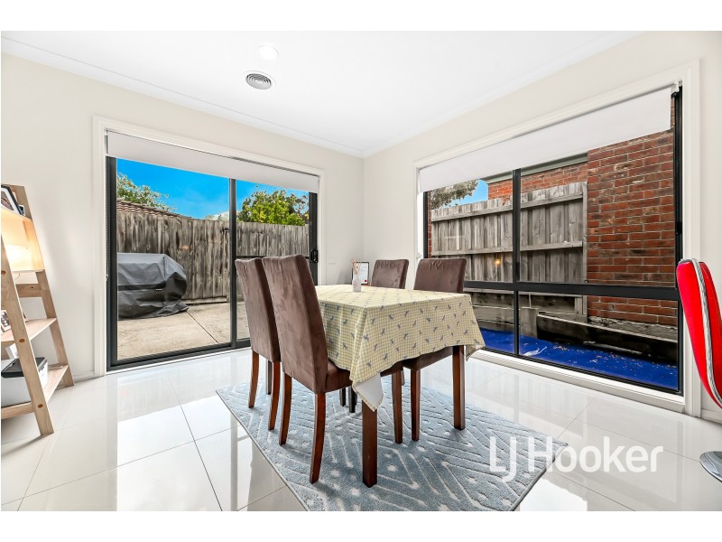 4 Manhattan Mews, Narre Warren VIC 3805