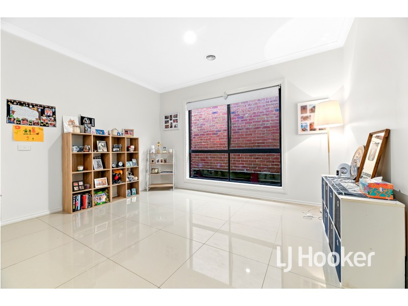 4 Manhattan Mews, Narre Warren VIC 3805