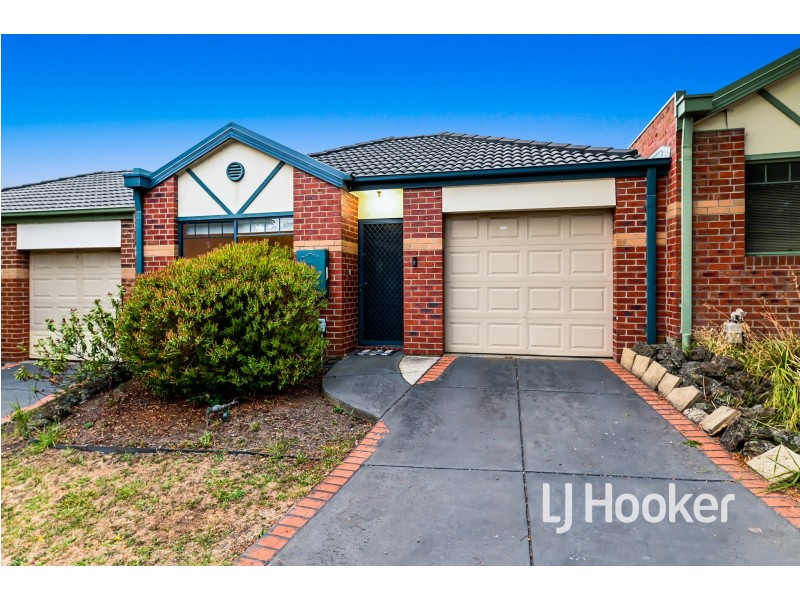 4 Manhattan Mews, Narre Warren VIC 3805