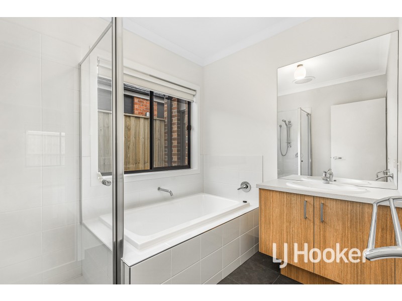 31 Kipling Drive, Officer VIC 3809