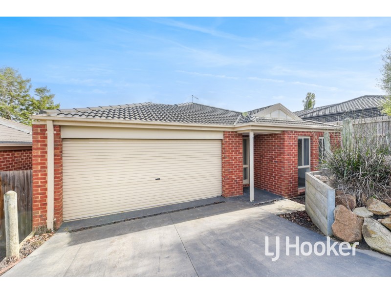 5/12 McClenaghan Place, Pakenham VIC 3810