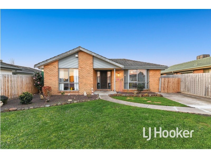 10 Benor Court, Pakenham VIC 3810