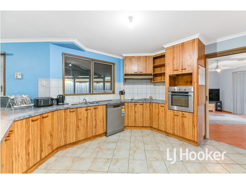 10 Benor Court, Pakenham VIC 3810